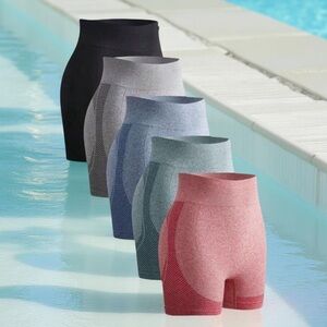 Seamless High-Waisted Underwear Shorts Set Size 16 Brand New